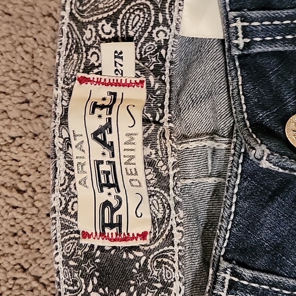 *SOLD*Ariat Women's REAL Mid Rise Bootcut Jeans - Picture 2 of 6